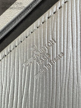 Load image into Gallery viewer, LB1198 Pochette Louise / 8.7 x 5.5 x 2 inches / HIGHEST QUALITY VERSION