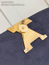 Load image into Gallery viewer, LB1199 Pochette Louise / 8.7 x 5.5 x 2 inches / HIGHEST QUALITY VERSION