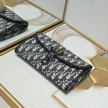 Load image into Gallery viewer, DR288 Dior Bobby East-West Pouch with Chain / 8.5 x 4.5 x 1.5 inches