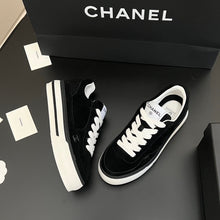 Load image into Gallery viewer, SE1183 CC Sneakers / Size5-10