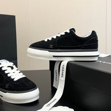 Load image into Gallery viewer, SE1179 CC Sneakers / Size5-10
