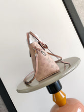 Load image into Gallery viewer, LB1568 LV Hina Small Bucket Tote Bag / HIGHEST QUALITY VERSION / 34×18.5×13cm