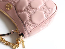 Load image into Gallery viewer, GC527 GG Matelassé Handbag / HIGHEST QUALITY VERSION / 9.8"W x 6"H x 3.1"D