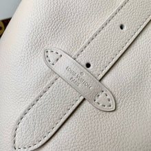 Load image into Gallery viewer, LB980 Low Key Hobo MM / 12.2 x 13.8 x 7.1 inches / HIGHEST QUALITY VERSION