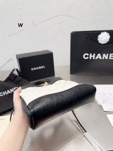 Load image into Gallery viewer, CC780 CHANEL 31 Mini Shopping Bag / 8.6 × 9 × 2.1 in