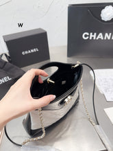 Load image into Gallery viewer, CC780 CHANEL 31 Mini Shopping Bag / 8.6 × 9 × 2.1 in