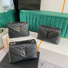 Load image into Gallery viewer, YSK322 Loulou Small in Quilted Leather / 9 x 6.6 x 3.5 INCHES