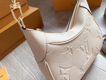 Load image into Gallery viewer, LB857 Bagatelle / 9.4 x 7.1 x 2.8 inches