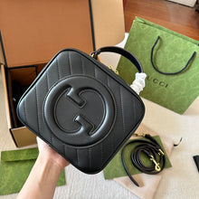 Load image into Gallery viewer, GC529 Gucci Blondie Top Handle Bag / 6.7"W x 5.9"H x 3.5"D