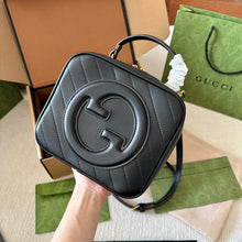 Load image into Gallery viewer, GC529 Gucci Blondie Top Handle Bag / 6.7"W x 5.9"H x 3.5"D