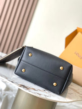 Load image into Gallery viewer, LB1021 Low Key Hobo PM / HIGHEST QUALITY VERSION / 9.4 x 11 x 6.3 inches