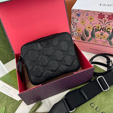 Load image into Gallery viewer, GC535 GG Matelassé Small Bag / 8.5"W x 6.7"H x 2.9"D