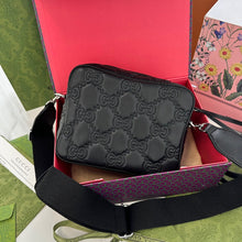 Load image into Gallery viewer, GC535 GG Matelassé Small Bag / 8.5"W x 6.7"H x 2.9"D