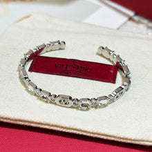 Load image into Gallery viewer, JW1464 Valentino Garavani Square Crystal Cuff Bracelet