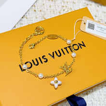 Load image into Gallery viewer, JW1466 Louis Vuitton LV Floragram Bracelet