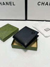 Load image into Gallery viewer, MBG066 Bi-fold wallet with GG logo / 4.3"W x 3.5"H