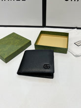 Load image into Gallery viewer, MBG066 Bi-fold wallet with GG logo / 4.3"W x 3.5"H