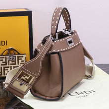 Load image into Gallery viewer, FF208 Peekaboo ISeeU Petite / 9x7.1x4.3inch