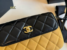 Load image into Gallery viewer, CC1181 Small Flap Bag / 7.5x5.1x2.4inch