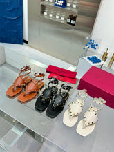 Load image into Gallery viewer, SE1463 V Rockstud Calfskin Flat FLIP-FLOP Sandal / Size5-10