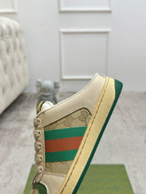 Load image into Gallery viewer, SE1693 Gucci Women's Screener Mule / Size5-11