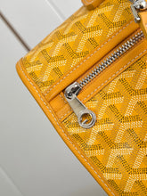 Load image into Gallery viewer, GY086 Goyard Saint Léger Backpack / HIGHEST QUALITY VERSION / 34×15×37cm