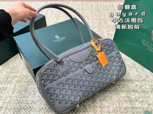 Load image into Gallery viewer, GY049 Shoulder Bag / 13.4x6.7inch