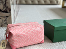 Load image into Gallery viewer, GY048 Bowling 25 Toiletry Bag / 5.1x4.7x9.4inch