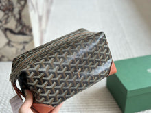 Load image into Gallery viewer, GY048 Bowling 25 Toiletry Bag / 5.1x4.7x9.4inch