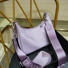 Load image into Gallery viewer, PD235 Prada Re-Edition 2005 Re-Nylon bag / 8.6x7.1x2.3inch