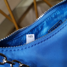 Load image into Gallery viewer, PD236 Prada Re-Edition 2005 Re-Nylon bag / 8.6x7.1x2.3inch