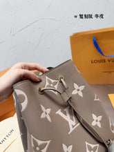 Load image into Gallery viewer, LB817 NéoNoé MM / 10.2 x 10.2 x 6.9 inches