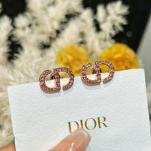 Load image into Gallery viewer, JW829 Petit CD Stud Earrings