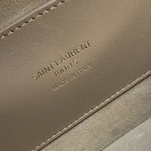 Load image into Gallery viewer, YSK427 Solferino Medium in Box Saint Laurent / 9,6" x 5,9" x 3,3" / HIGHEST QUALITY VERSION