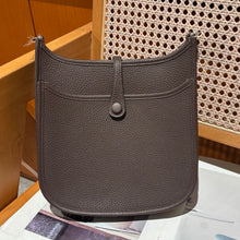 Load image into Gallery viewer, HM211 Hermes Evelyne 23 / HIGHEST QUALITY VERSION / 23 cm