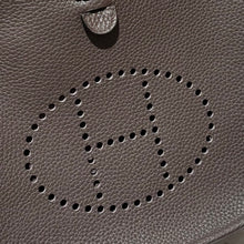 Load image into Gallery viewer, HM211 Hermes Evelyne 23 / HIGHEST QUALITY VERSION / 23 cm