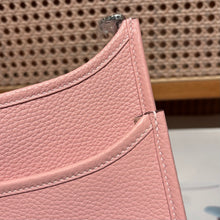Load image into Gallery viewer, HM212 Hermes Evelyne 23 / HIGHEST QUALITY VERSION / 23 cm