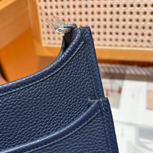 Load image into Gallery viewer, HM213 Hermes Evelyne 23 / HIGHEST QUALITY VERSION / 23 cm