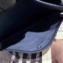 Load image into Gallery viewer, HM213 Hermes Evelyne 23 / HIGHEST QUALITY VERSION / 23 cm