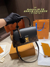 Load image into Gallery viewer, LB1590 LV Madeleine BB / Monogram Canvas / 24×15cm
