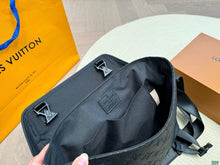 Load image into Gallery viewer, MBG071 Messenger Voyager PM / 11 x 8.6 x 4.3 inches