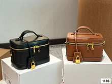 Load image into Gallery viewer, CL140 CELINE VANITY / 7 x 5 x 7 IN