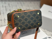 Load image into Gallery viewer, CL140 CELINE VANITY / 7 x 5 x 7 IN