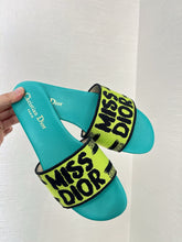 Load image into Gallery viewer, SE1449 Dway Slide / Size4-11