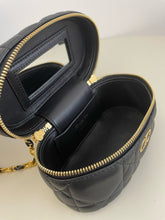 Load image into Gallery viewer, DR395 30 Montaigne Mini Vanity Case / 6.5x3x3.5inches / HIGHEST QUALITY VERSION