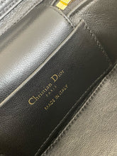 Load image into Gallery viewer, DR395 30 Montaigne Mini Vanity Case / 6.5x3x3.5inches / HIGHEST QUALITY VERSION