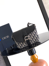 Load image into Gallery viewer, DR662 Dior Saddle Heritage Flap Messenger Bag / HIGHEST QUALITY VERSION / 23×17.5×6cm