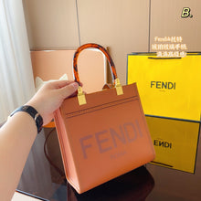 Load image into Gallery viewer, FF184 Fendi Sunshine Small / 9x4.3x8.6inch