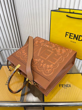 Load image into Gallery viewer, FF211 Fendi Sunshine Medium / 13.7x12.2x6.7inch