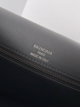 Load image into Gallery viewer, BCG058 Women's Hourglass Soft Medium Handbag / 15.3x9.8x5.9inch / HIGHEST QUALITY VERSION